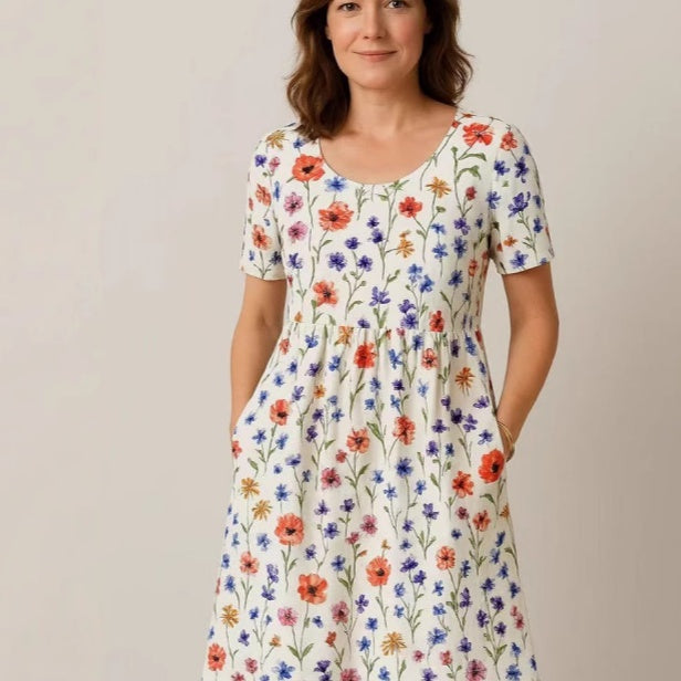 Casual T-Shirt Dress with Round Neck, Pockets, and Stitch Detailing-Theone Apparel
