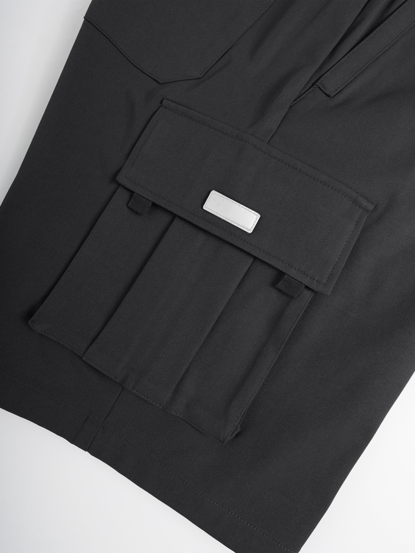 Cropped Work-Ready Bottoms Delivering Rugged Summer Urban Comfort-Theone Apparel