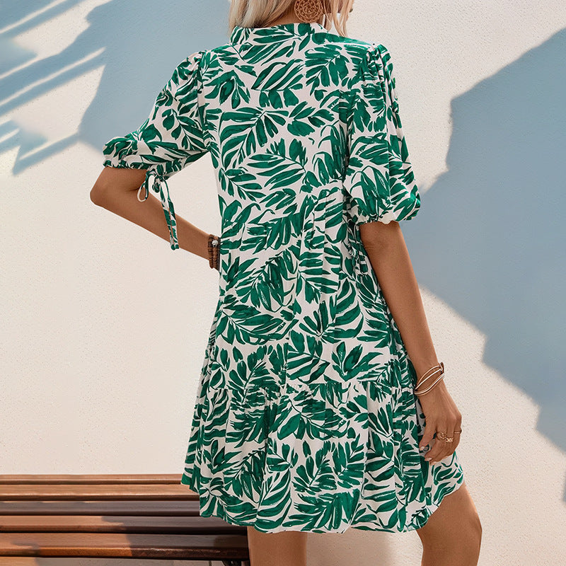 Seaside Green Leaves Holiday Dress with Breezy Resort-Ready Flair-Theone Apparel