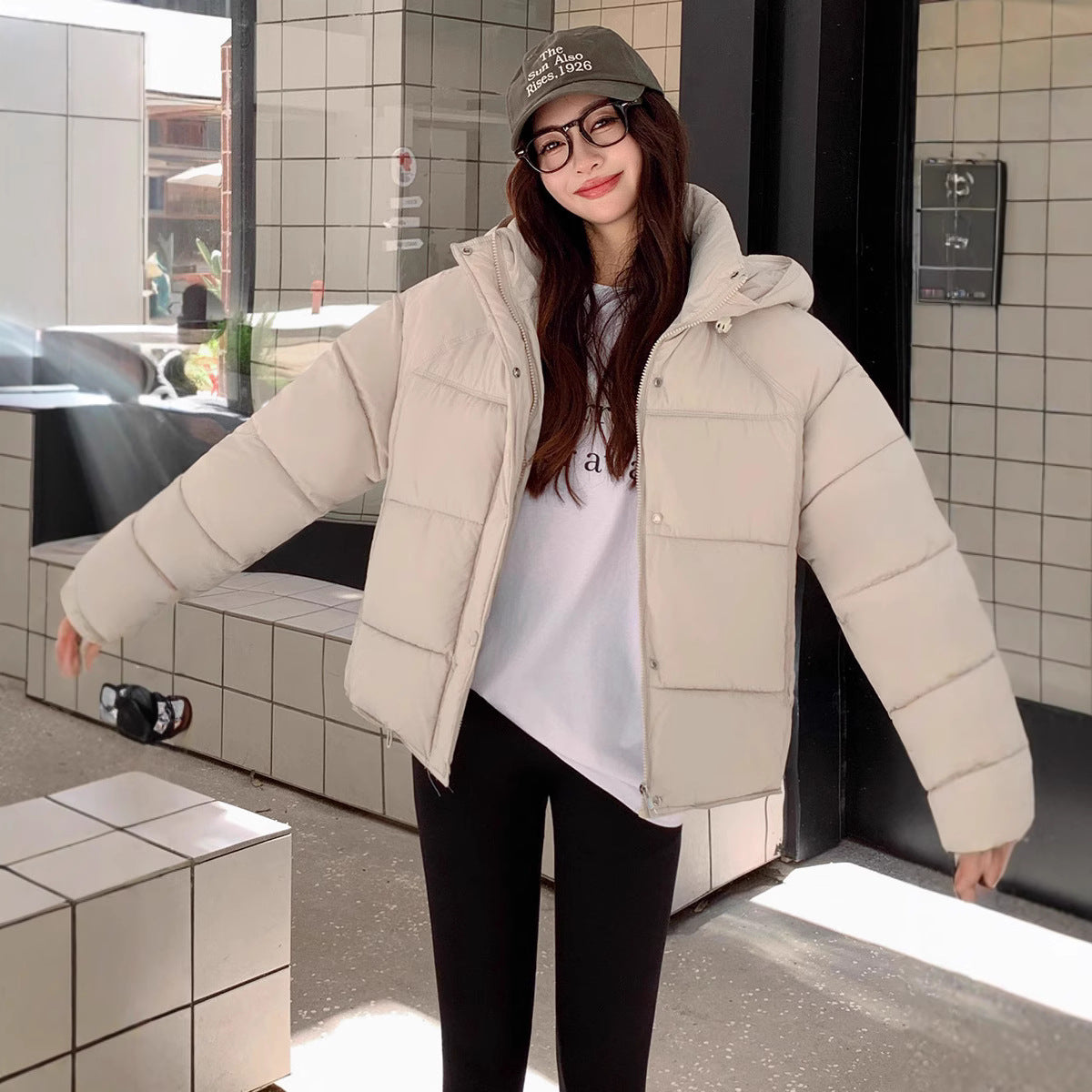 Petite Short Loose Coat To Keep Warm And Flatter Height For Women