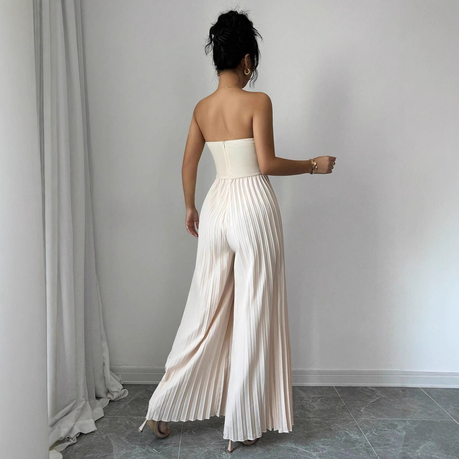 Women's Solid-color Tube Top With Waist-cinching Design