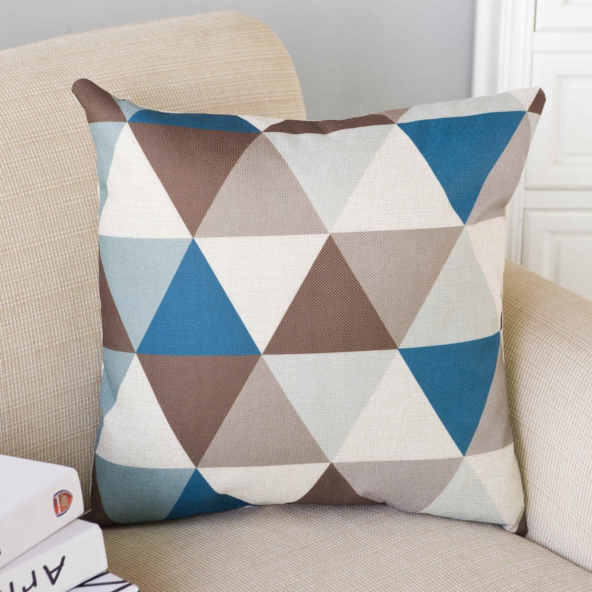 Geo Splice Triangle Print Pillow Covers-Theone Apparel