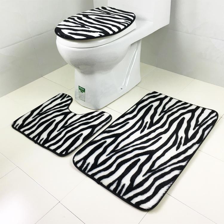 In the Wild Animal Print Bath Mat Set-Theone Apparel