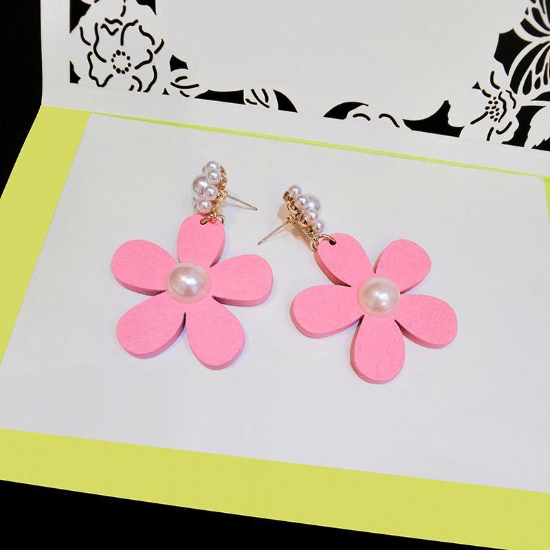 Pink Pearl Daisy Flower Earrings-Theone Apparel