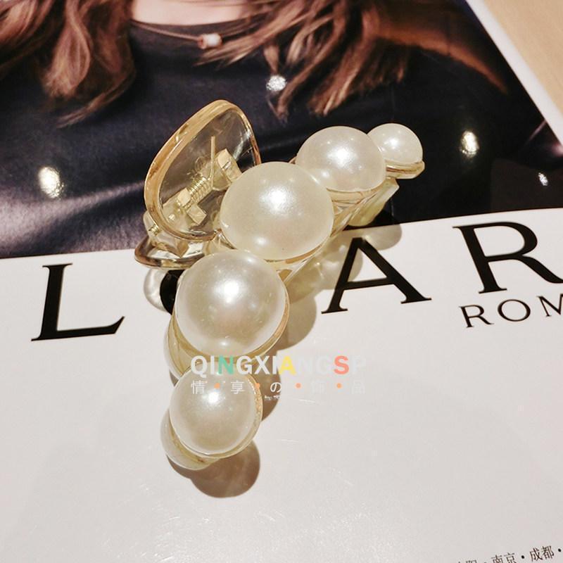 Pretty White Pearl Hair Clip-Beige-Theone Apparel