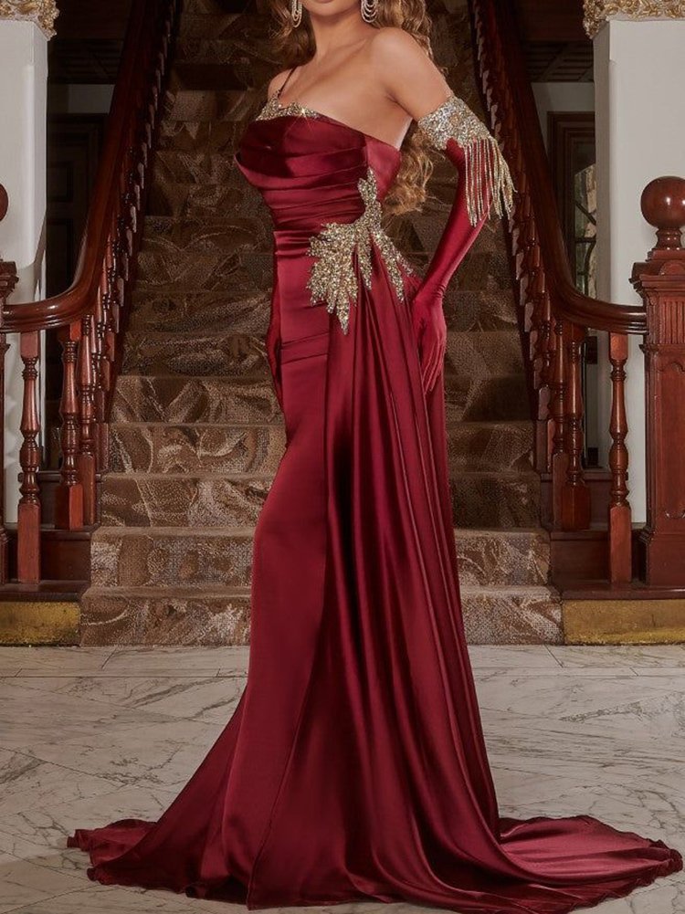 Sophisticated Off the Shoulder Form Fitting Dress